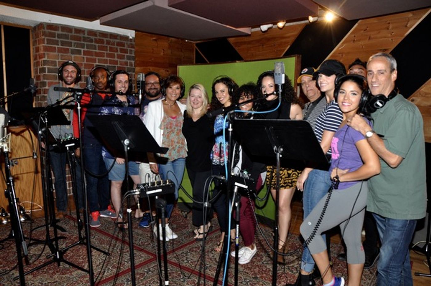 BWW Flashback: ON YOUR FEET Will Conga One Last Time on Broadway Today!  Image