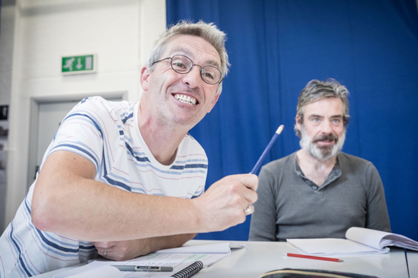 Photo Flash: Sneak Peek Inside Rehearsal for English Touring Theatre's THE WEIR  Image