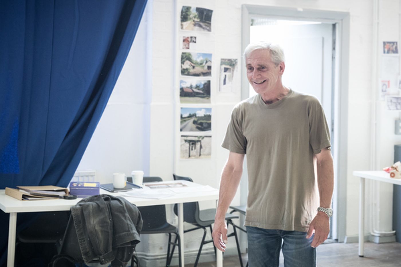 Photo Flash: Sneak Peek Inside Rehearsal for English Touring Theatre's THE WEIR  Image