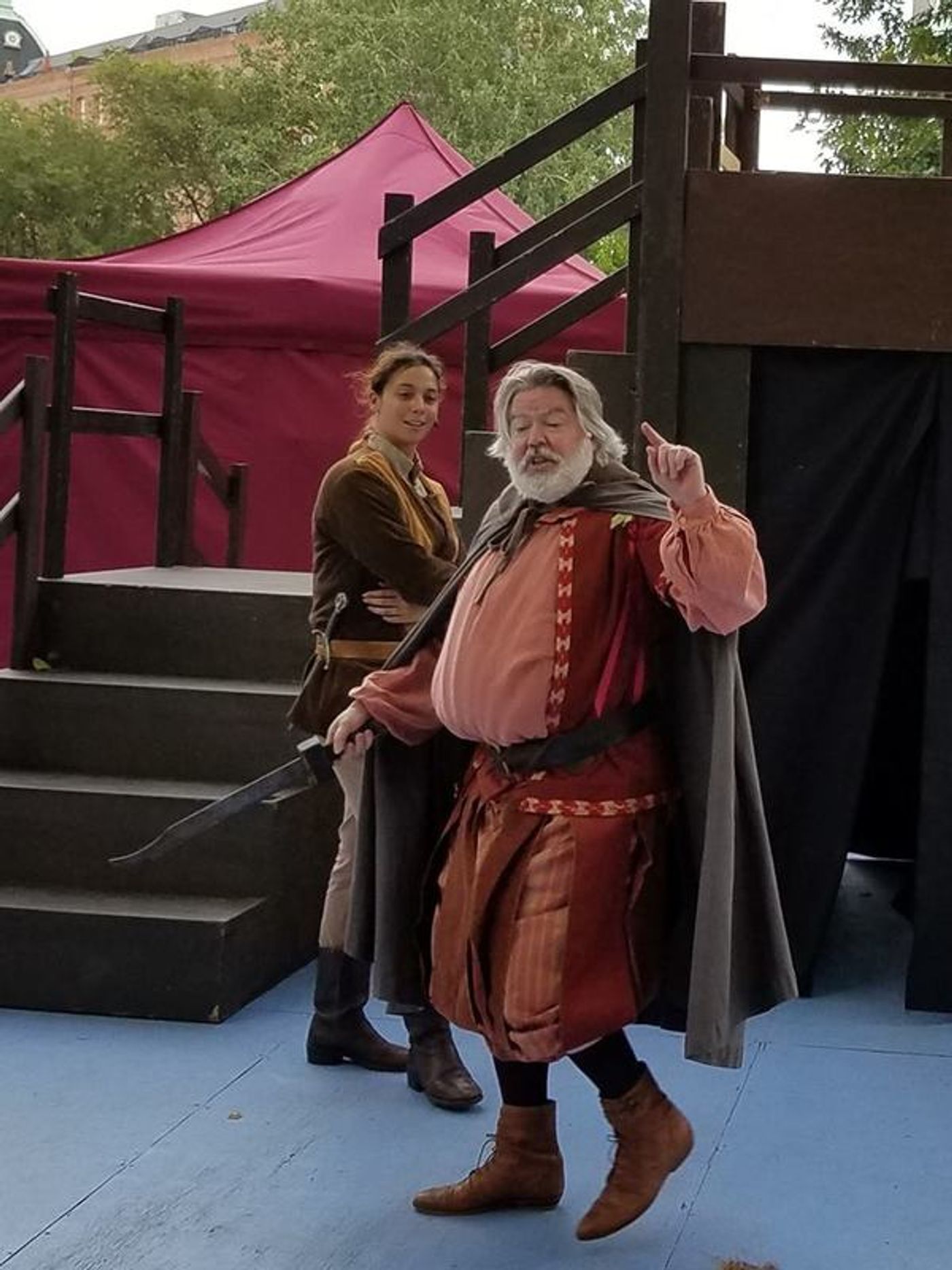 Photo Flash: Hip to Hip Theatre Company Enters Final Week of Performances  Image