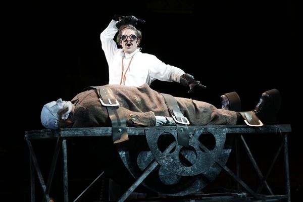Photos: North Shore Music Theatre Is 'Puttin' On the Ritz' with YOUNG FRANKENSTEIN — photo 2 of 13