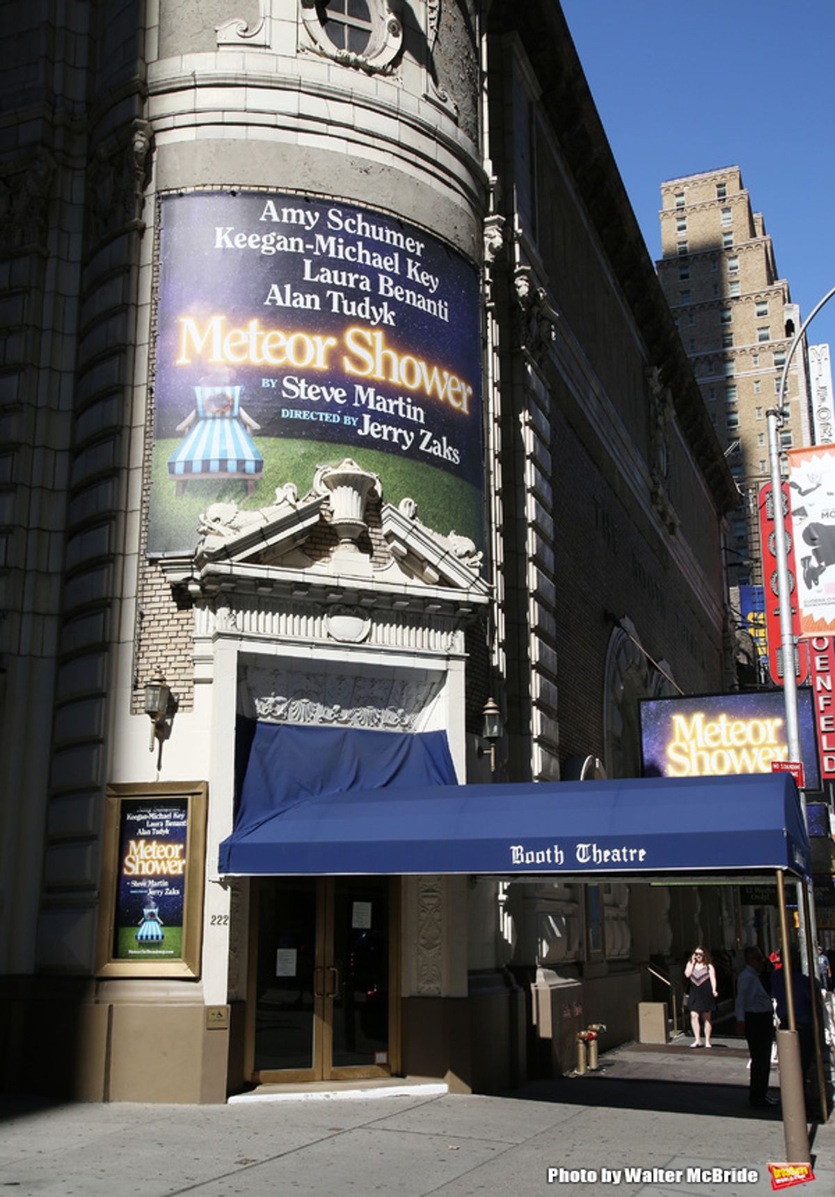 'Meteor Shower' directed by Jerry Zaks and starring Amy Schumer, Keegan-Michael Key, Laura Benanti, and Alan Tudyk at The Booth Theatre at 