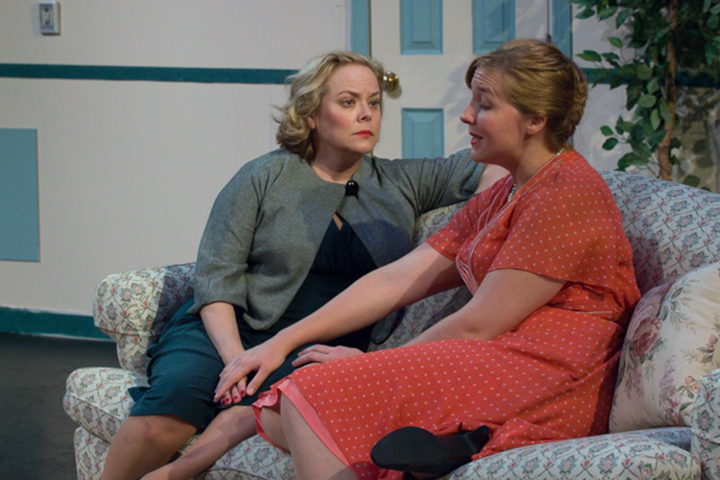 Photo Coverage: First Look at Evolution Theatre Company's PERFECT ARRANGEMENT  Image
