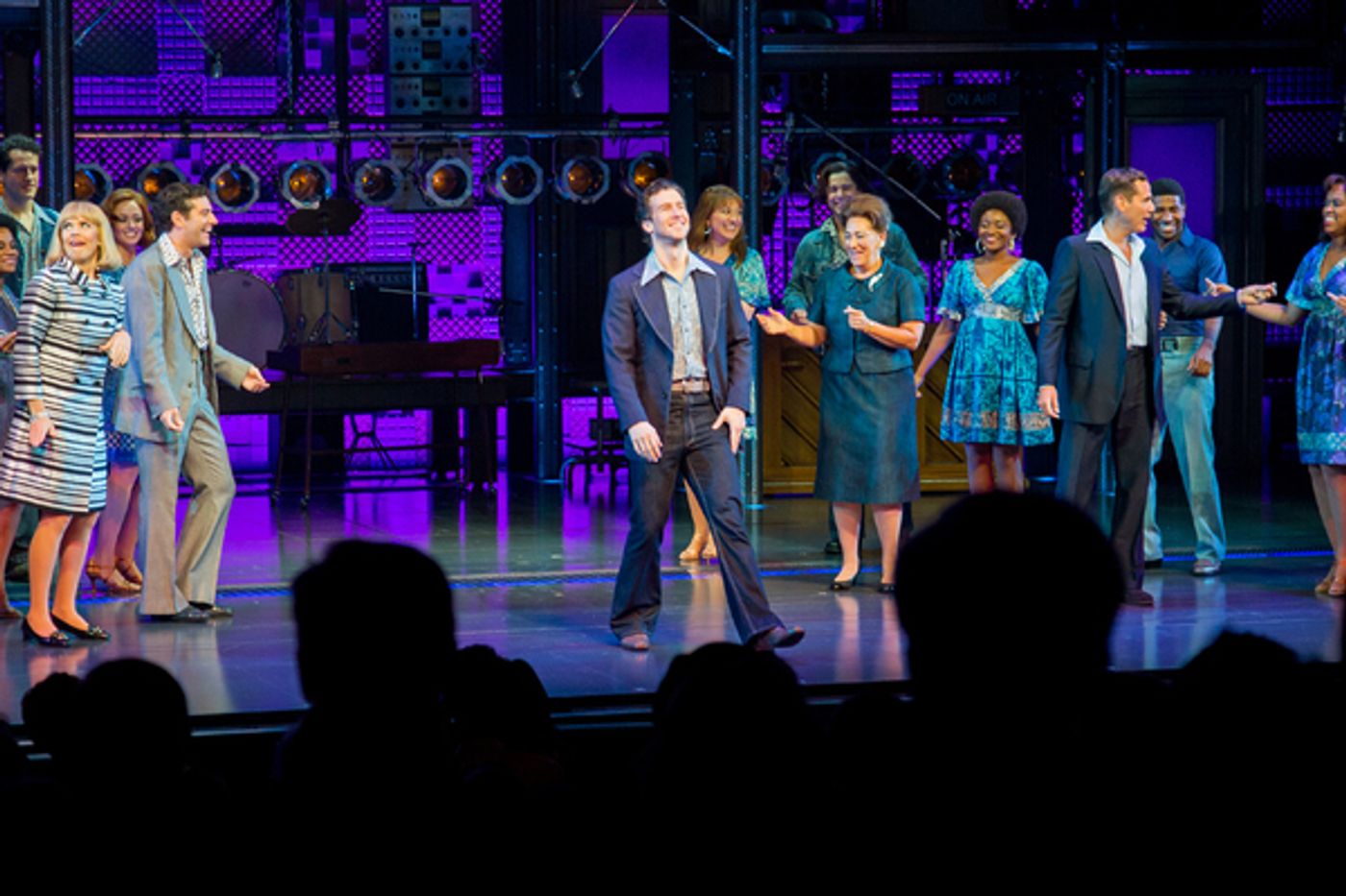 Photo Coverage: BEAUTIFUL Celebrates 1500 Earth-Moving Performances on Broadway!  Image