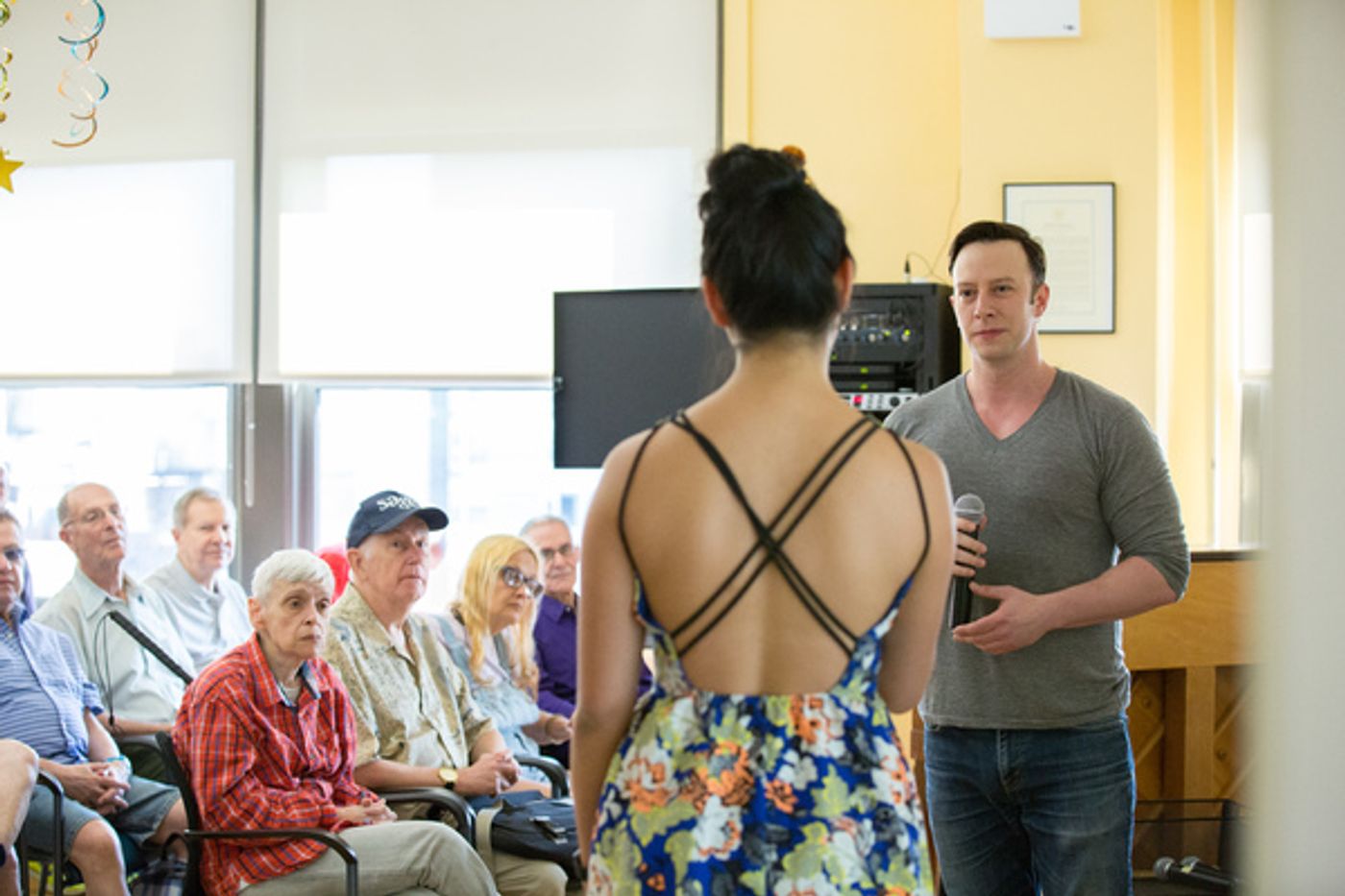 Photo Flash: WAR PAINT Cast Members Perform for Seniors at Services & Advocacy for GLBT Elders in Midtown  Image