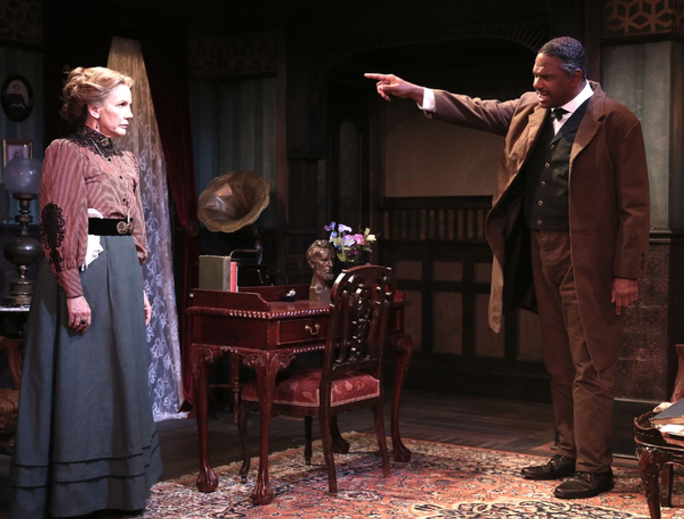 Photo Flash: First Look at Melissa Gilbert in World Premiere of IF ONLY  Image