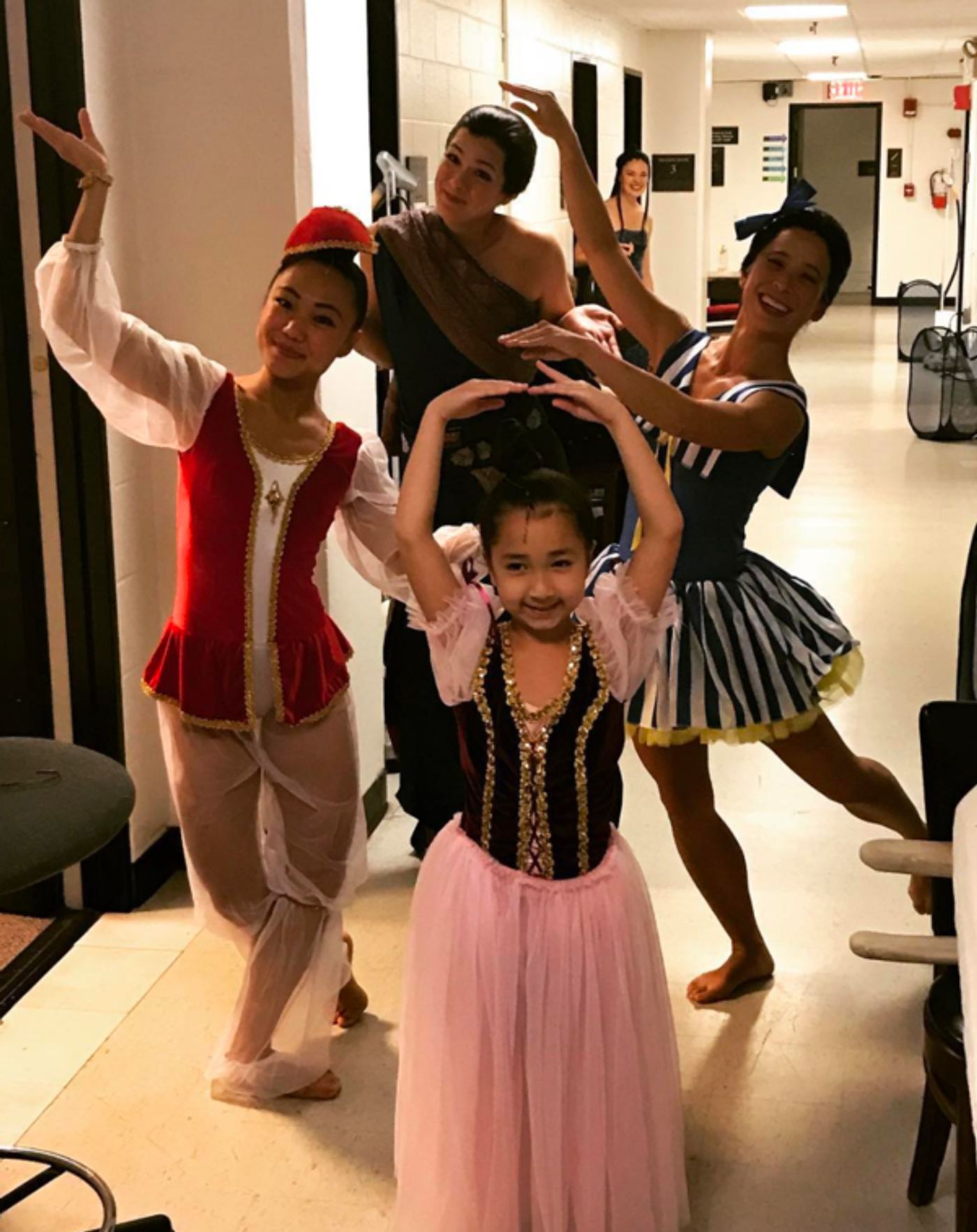 Photo Flash: PHANTOM OF THE OPERA Gears Up for the Eclipse and More Saturday Intermission Pics!  Image