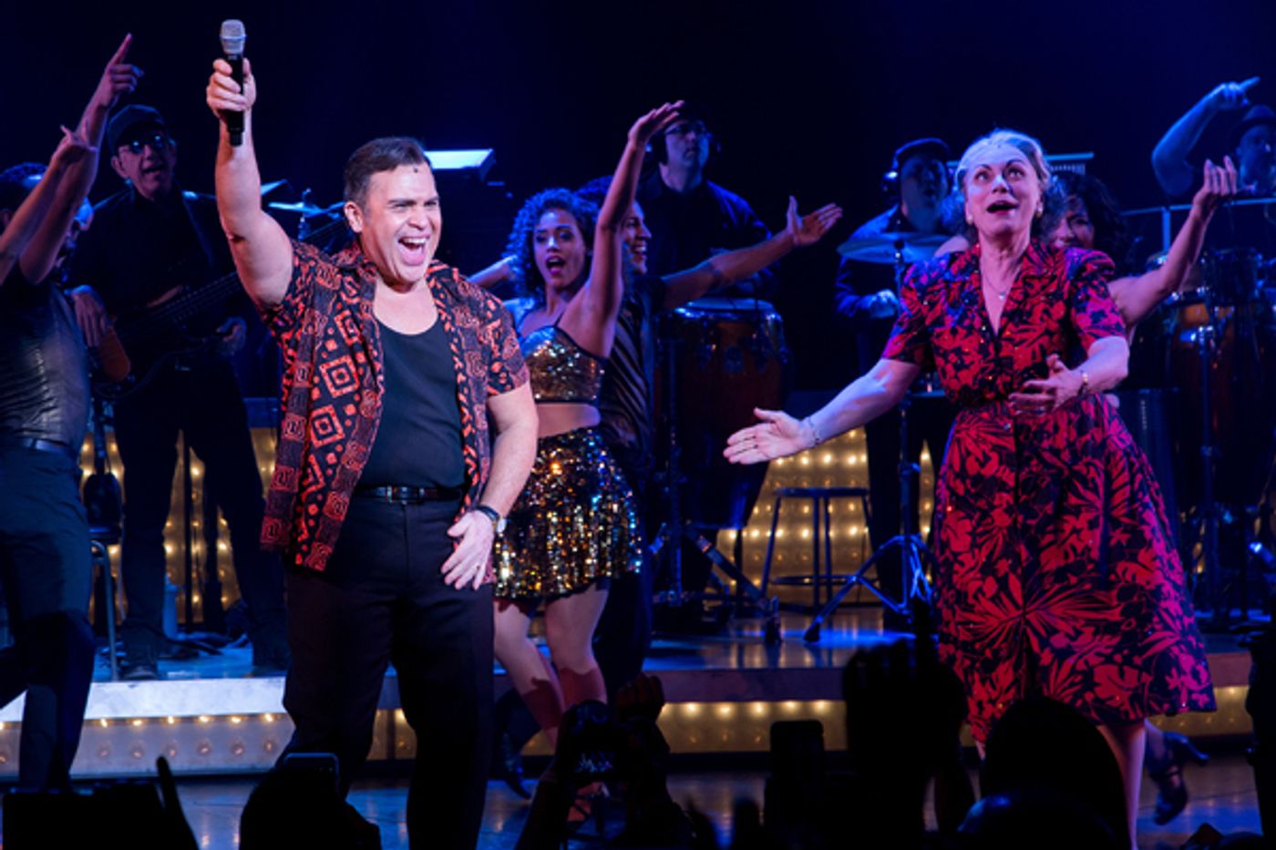 Photo Coverage: Gloria and Emilio Estefan Join Cast of ON YOUR FEET for Final Broadway Bows! Photo Coverage: Gloria and Emilio Estefan Join Cast of ON YOUR FEET for Final Broadway Bows! Image