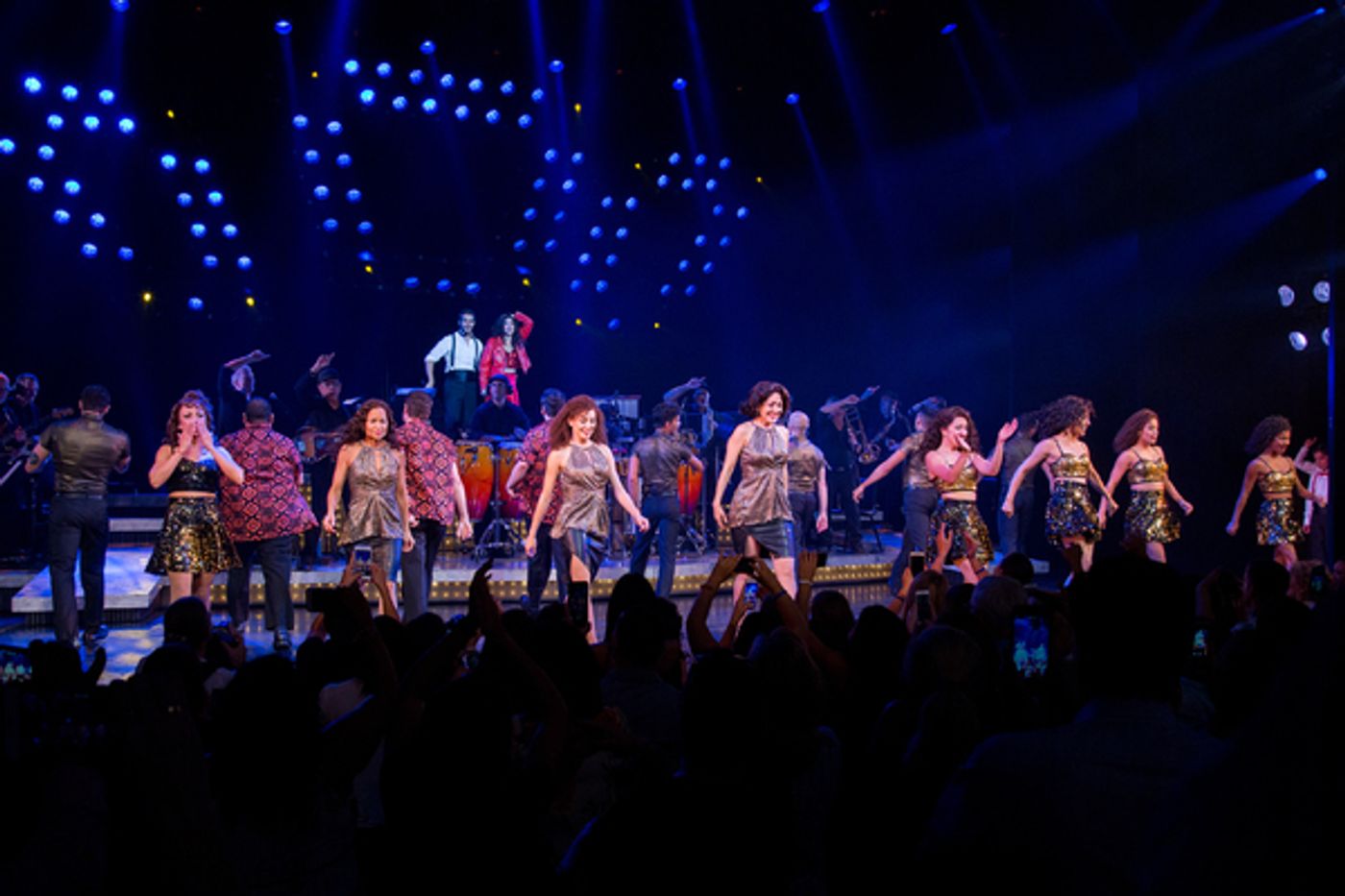 Photo Coverage: Gloria and Emilio Estefan Join Cast of ON YOUR FEET for Final Broadway Bows! Photo Coverage: Gloria and Emilio Estefan Join Cast of ON YOUR FEET for Final Broadway Bows! Image