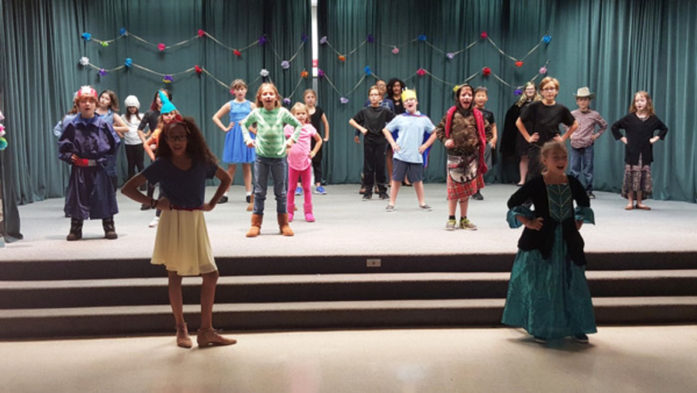 Photo Flash: Moonlit Wings-Winning Scripts Go from Page to Stage in DC-Area Tour  Image