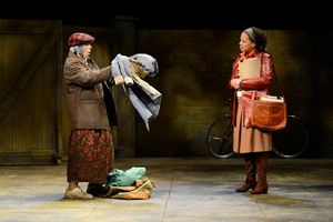 Sara Kestelman and Cat Simmons @ BroadwayWorld Sara Kestelman and Cat Simmons Photo