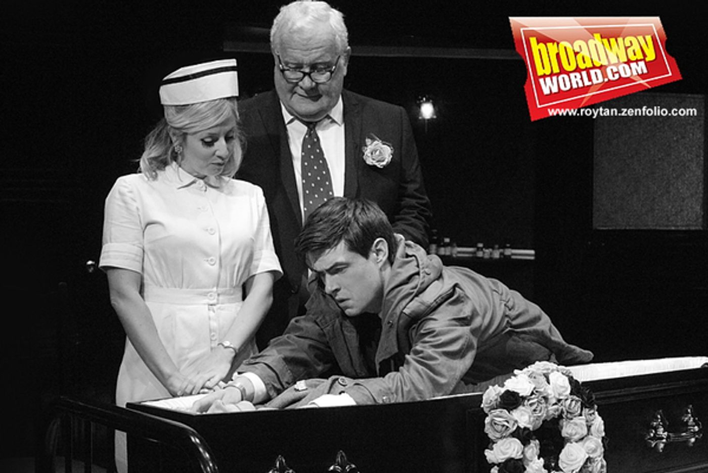 Photo Coverage: First Look at LOOT at Park Theatre  Image