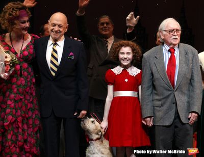 Katie Finneran, Charles Strouse, Merwin Foard, Lilla Crawford, Sunny, Thomas Meehan d Photo