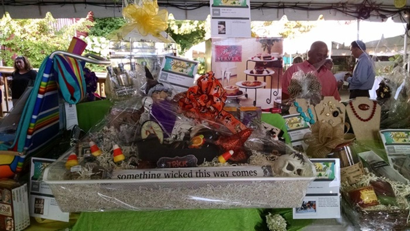 Photo Flash: The Gateway Hosts 7th Annual 'Highball' Benefit  Image