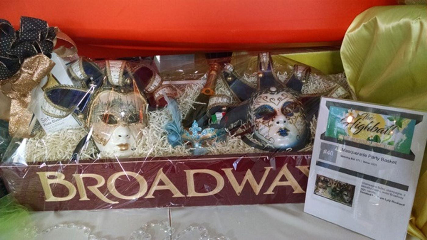 Photo Flash: The Gateway Hosts 7th Annual 'Highball' Benefit  Image