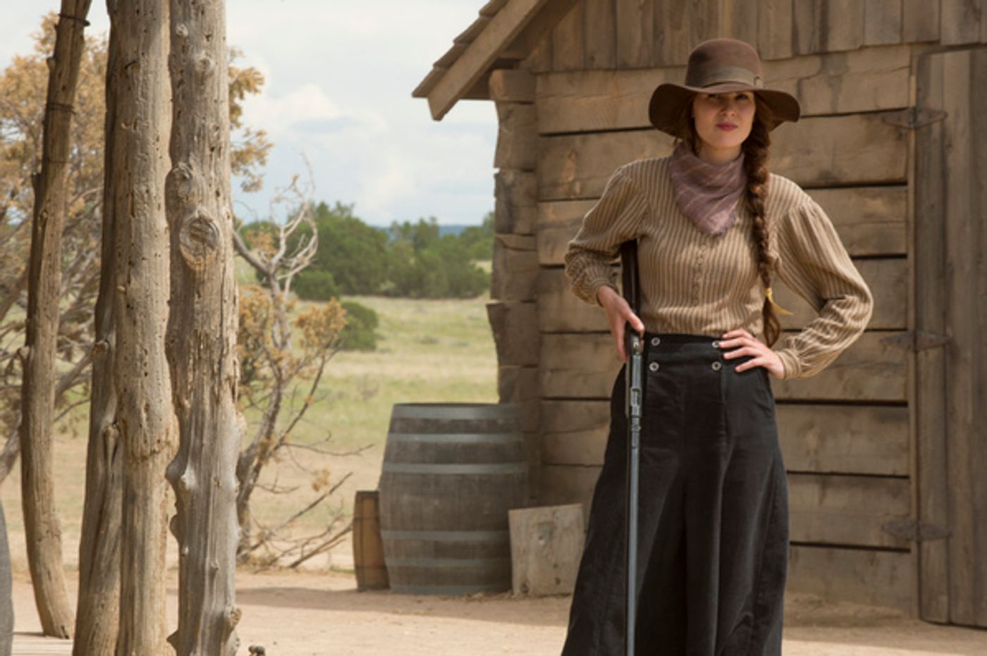 Photo Flash: Welcome to No Man's Land - Netflix Shares First Look at GODLESS  Image