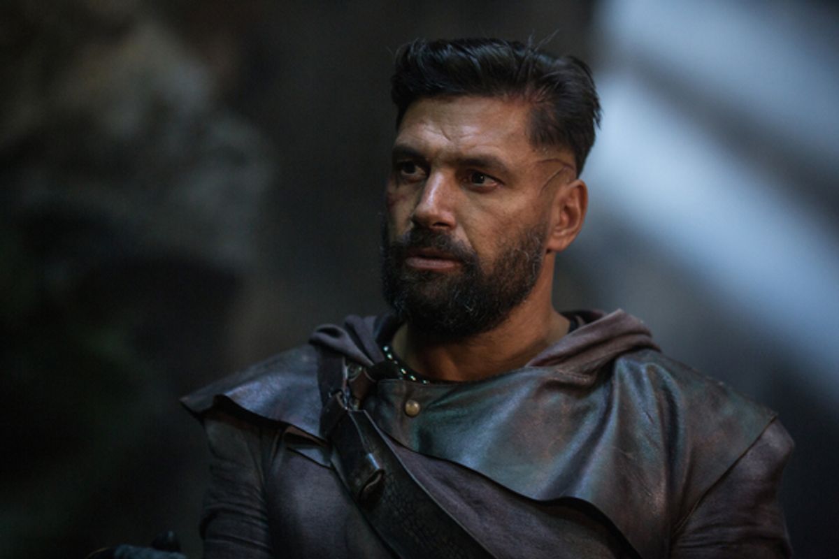Manu Bennett at 