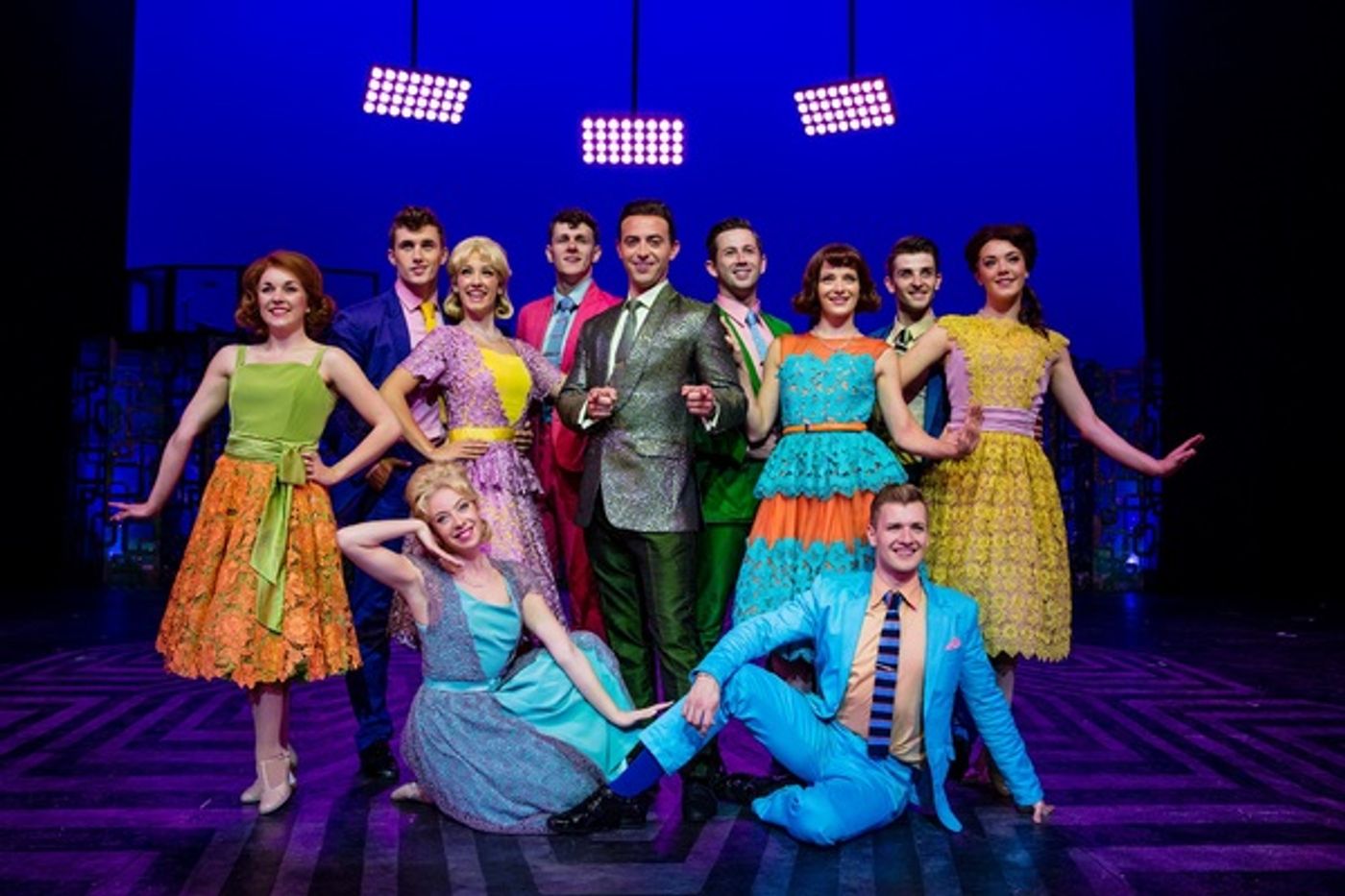 Photo Flash: Welcome to the 60s! First Look at HAIRSPRAY UK Tour  Image