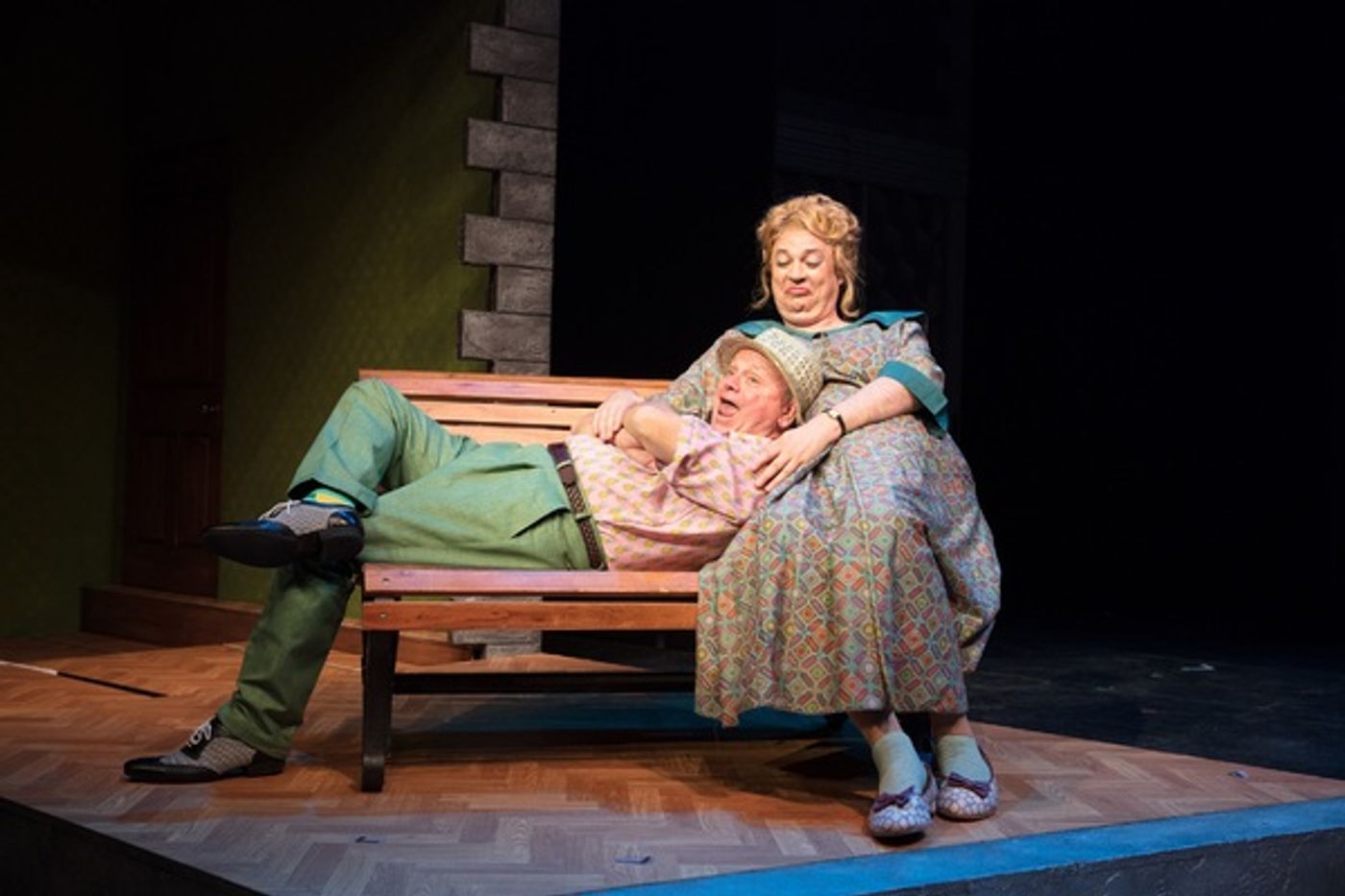 Photo Flash: Welcome to the 60s! First Look at HAIRSPRAY UK Tour  Image