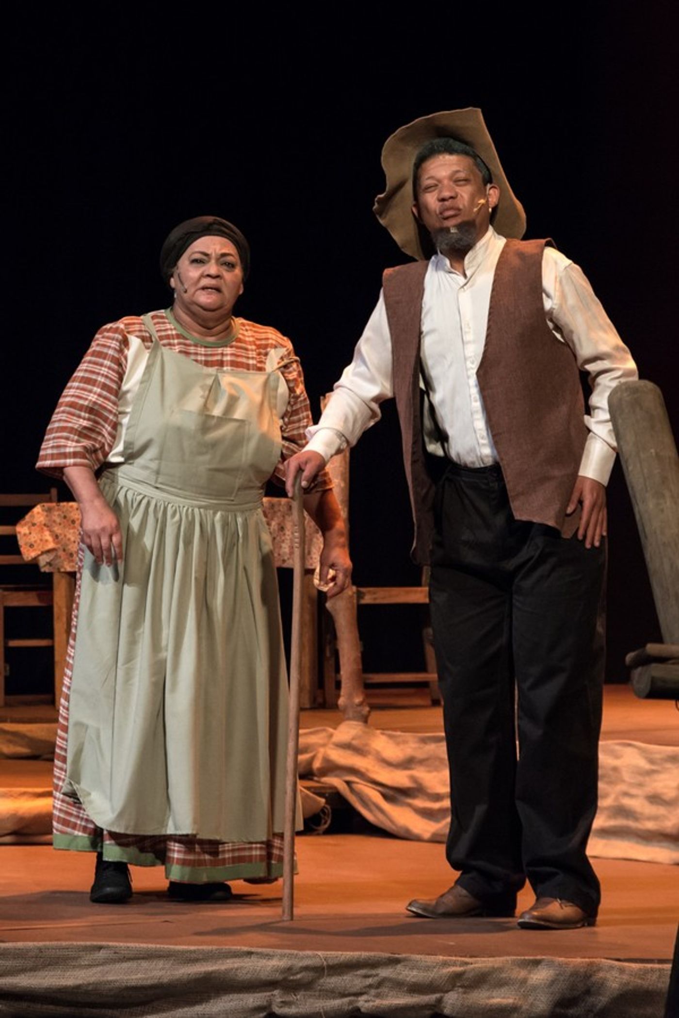 Photo Flash: FIELA SE KIND Sells Out at the Baxter Teater  Image