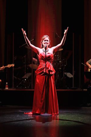 Julie Foldesi @ BroadwayWorld Julie Foldesi Photo