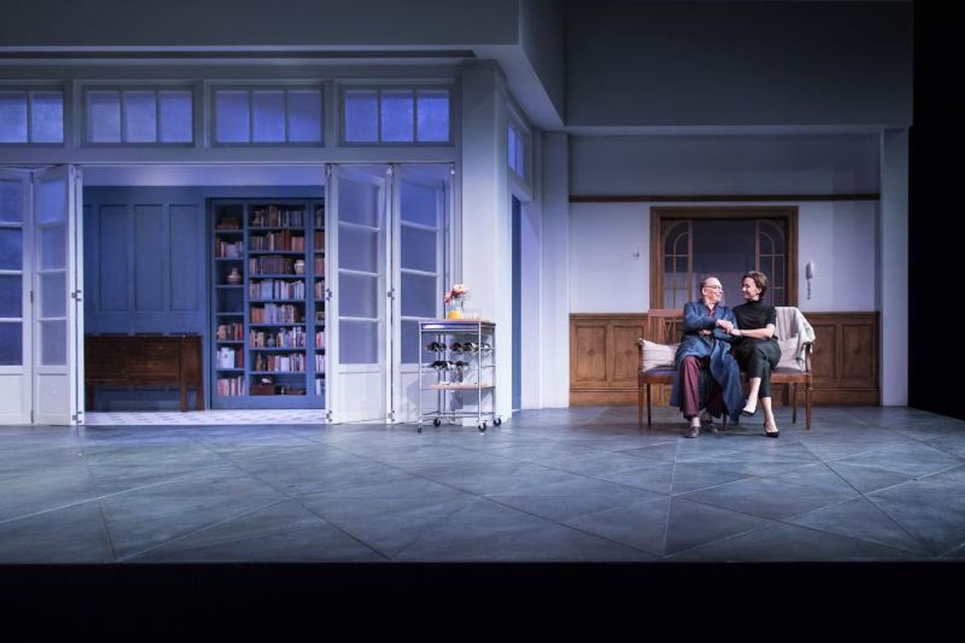 Review: Giving The Audience A Taste Of The Challenge Of Living With Dementia, THE FATHER Is A Heartbreaking Story Of Aging  Image