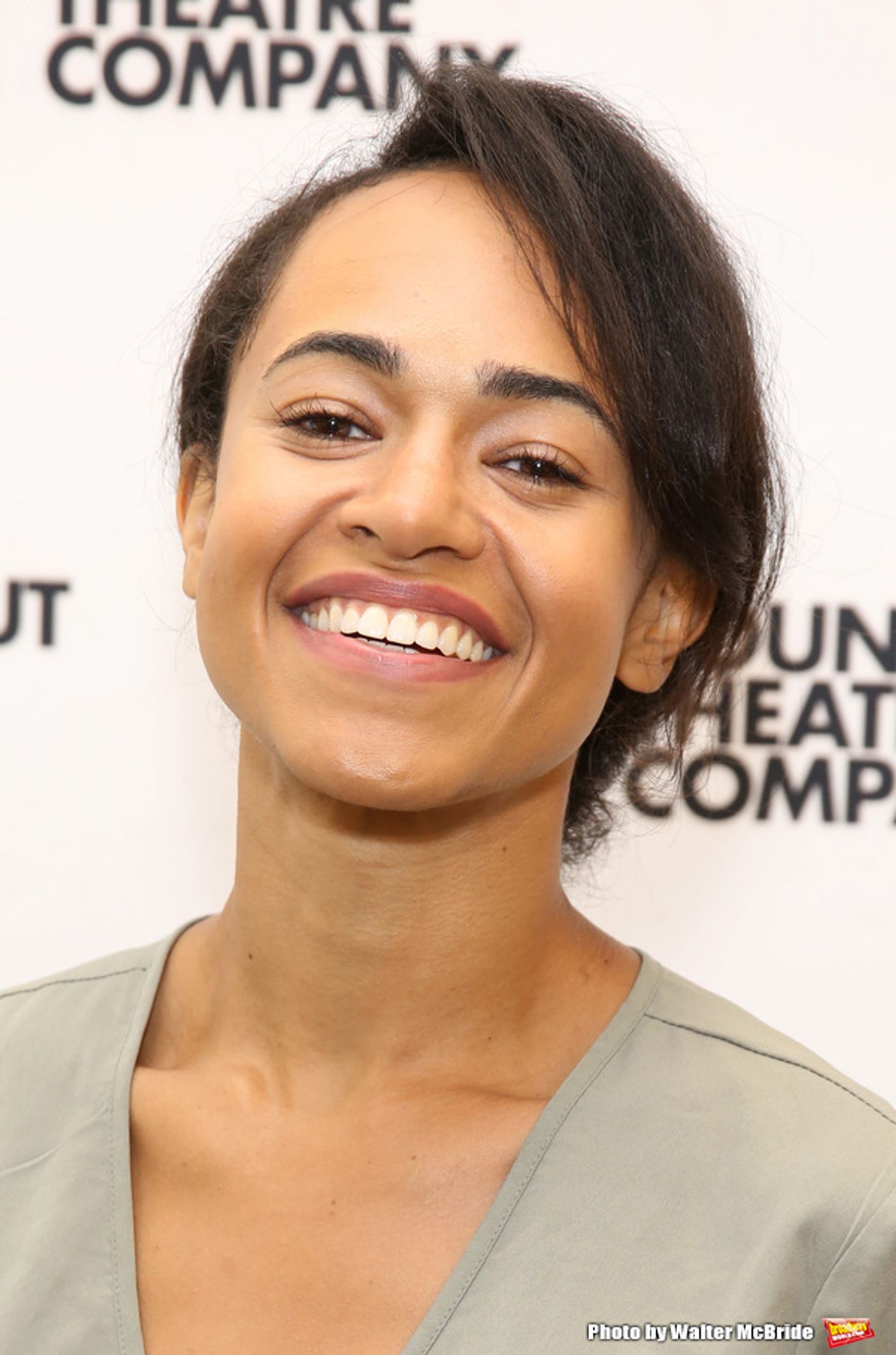Photo Coverage: Meet the Company of Roundabout's TIME AND THE CONWAYS!  Image