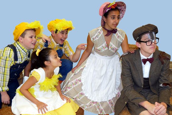 Cast of HONK! JR. at Walnut Street Theatre for Kids Photo