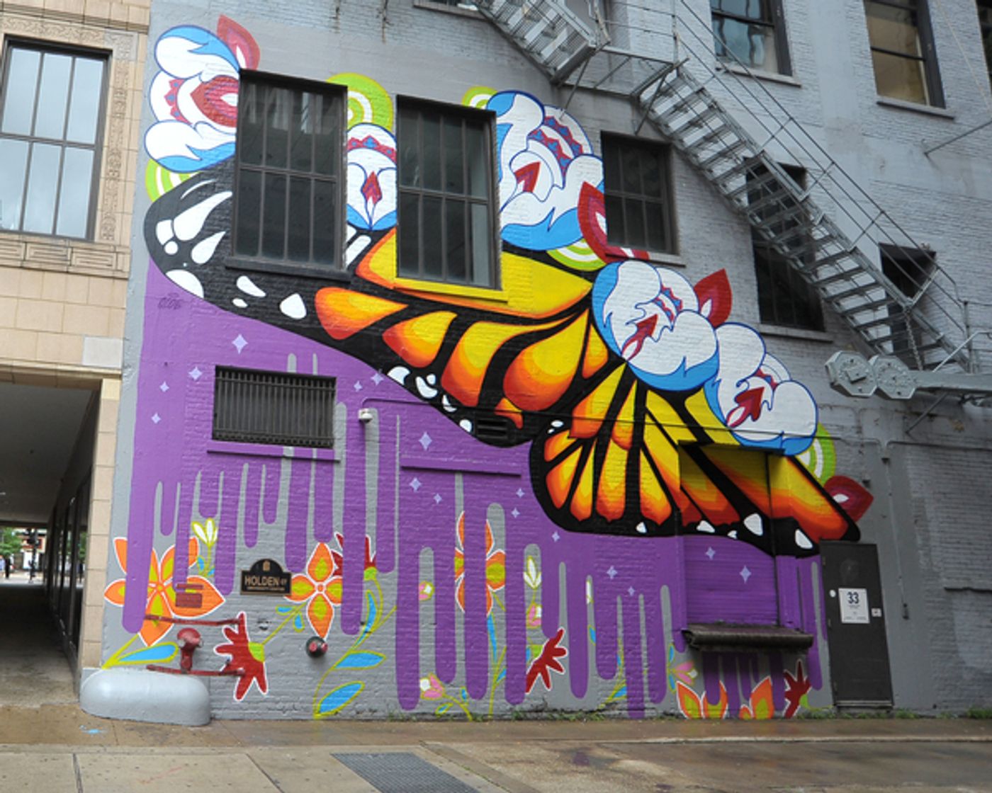 Photo Flash: First Look at Cirque du Soleil's LUZIA-Inspired Mural in Wabash Arts Corridor  Image