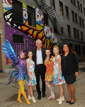 Cirque du Soleil's LUZIA artists with Department of Cultural Affairs and Special Events Commissioner Mark Kelly (center) and Chicago artist Gloria 'Gloe' Talamantes (right) at the dedication of Talamantes' LUZIA-inspired mural. @ BroadwayWorld Cirque du Soleil's LUZIA artists with Department of Cultural Affairs and Special Even Photo