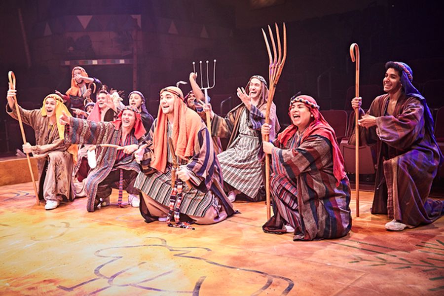 Photo Flash: JOSEPH AND THE AMAZING TECHNICOLOR DREAMCOAT at Hale Centre Theatre Image