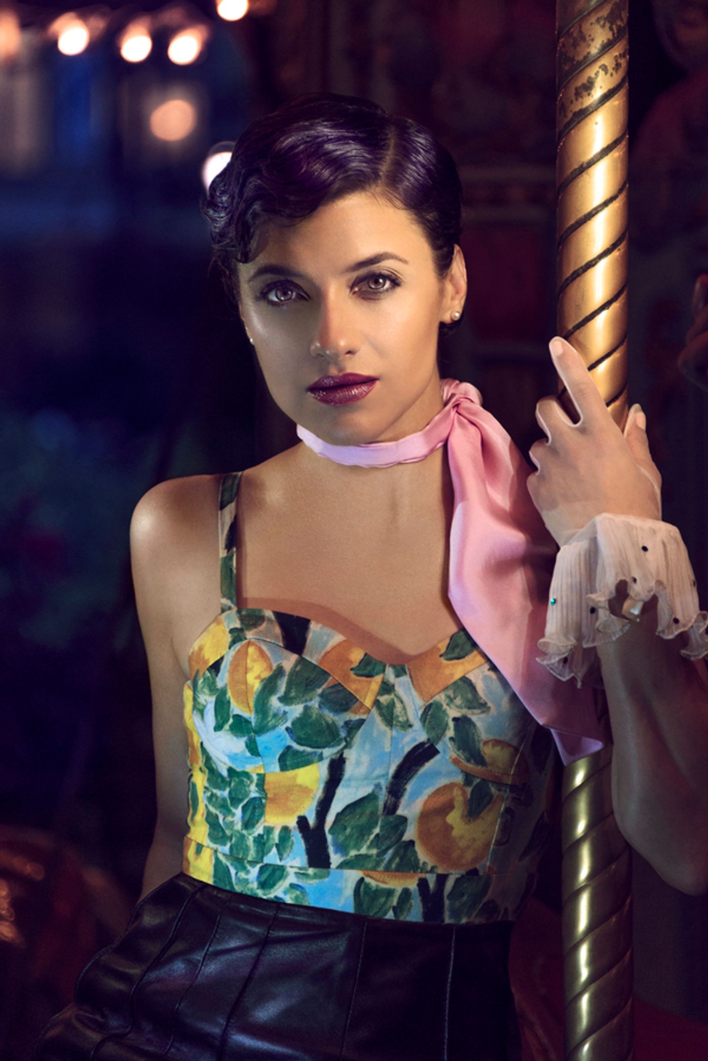 Photo Flash: Jenn Gambatese Showcases Rodgers & Hammerstein Favorites for Fashion Spread in W42ST Magazine  Image