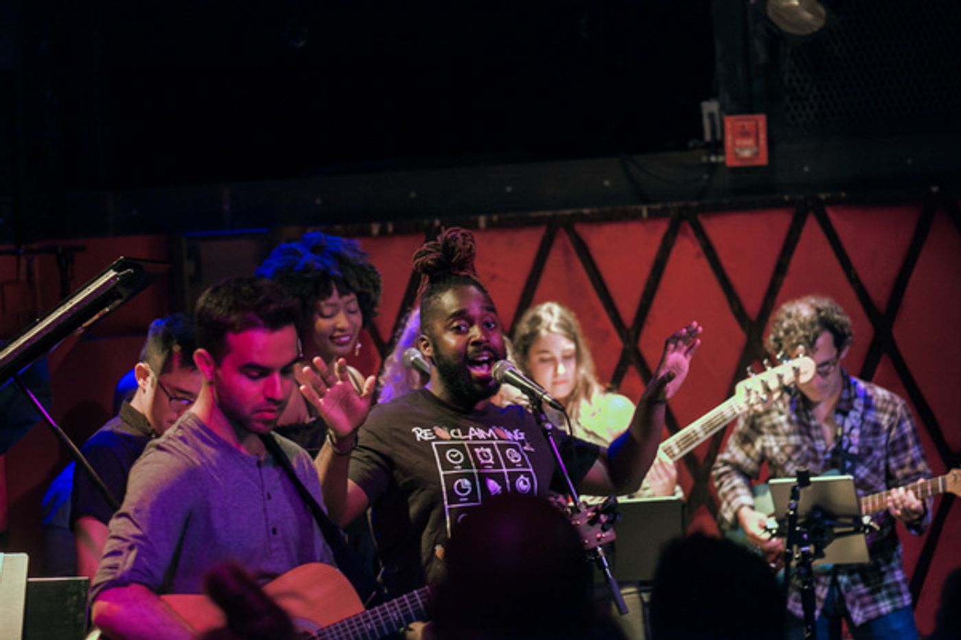 Photo Flash: Lyons & Pakchar Sell Out Rockwood Music Hall  Image