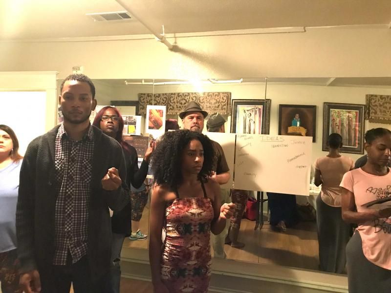 BWW BLOG #2: IN THE TALL GRASS Author Paul Kalburgi Crosses the Pond for Dallas Documentary  Image