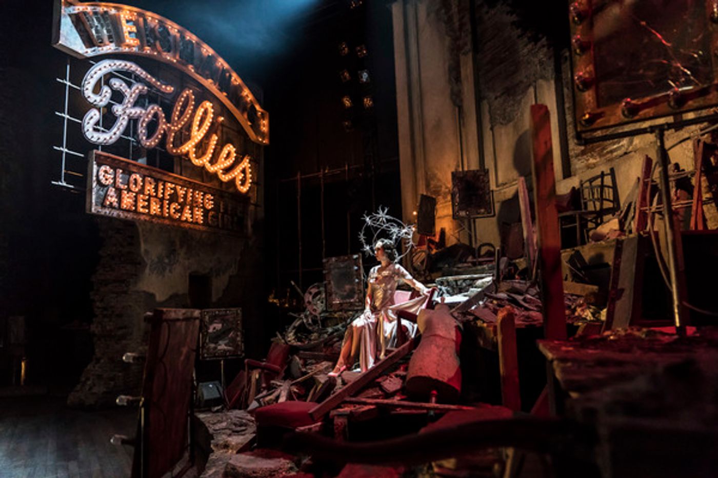 Photo Flash: Swarovski Crystals Make National Theatre's FOLLIES Sparkle  Image