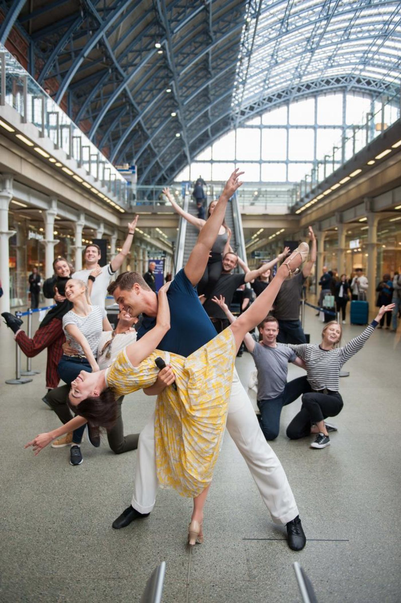TV: AN AMERICAN IN PARIS Stars Ashley Day, Leanne Cope and More Surprise Passers-by with Performance at St Pancras  Image