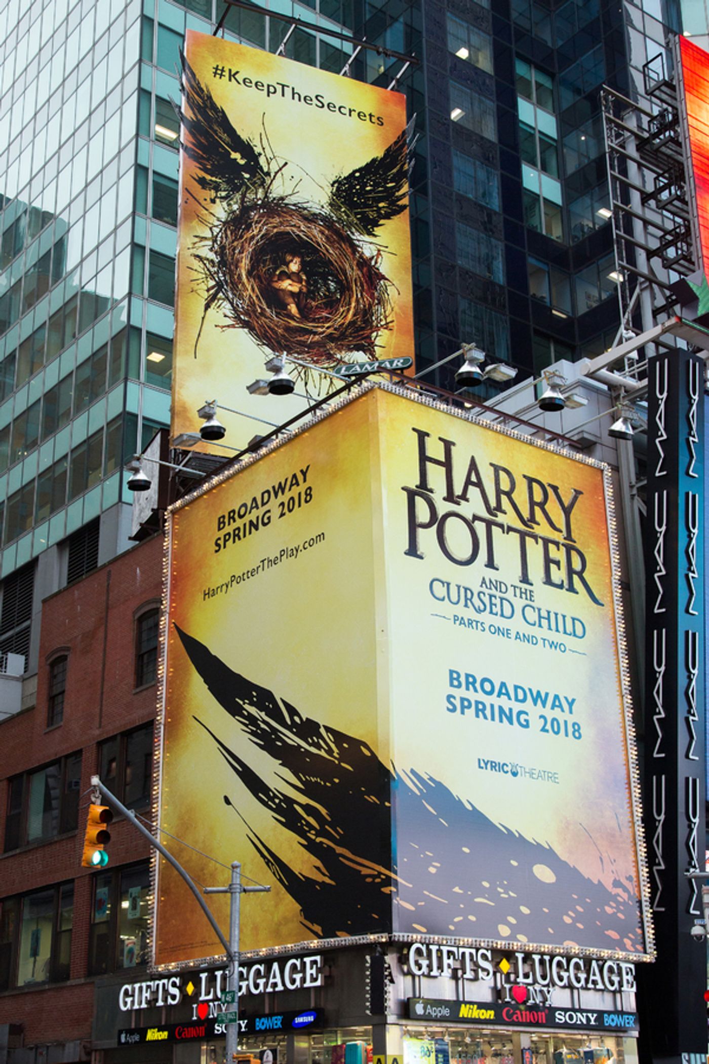 Up on the Marquee: HARRY POTTER AND THE CURSED CHILD Apparates in Times Square! Up on the Marquee: HARRY POTTER AND THE CURSED CHILD Apparates in Times Square! Image