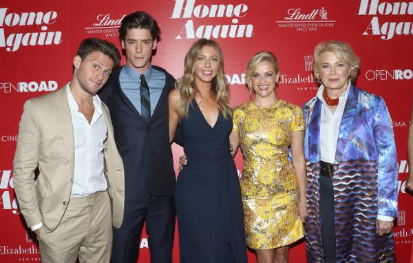 Jon Rudnitsky, Pico Alexander,  Hallie Meyers-Shyer, Reese Witherspoon and Candice Be Photo