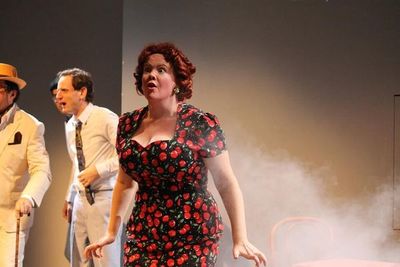 CARAID O'BRIEN (center) Photo