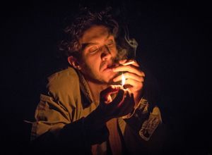 Gore Abrams in THE ITCH. Photo by Walter Wlodarczyk. Photo