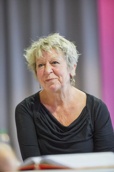 Joanna Bacon Photo