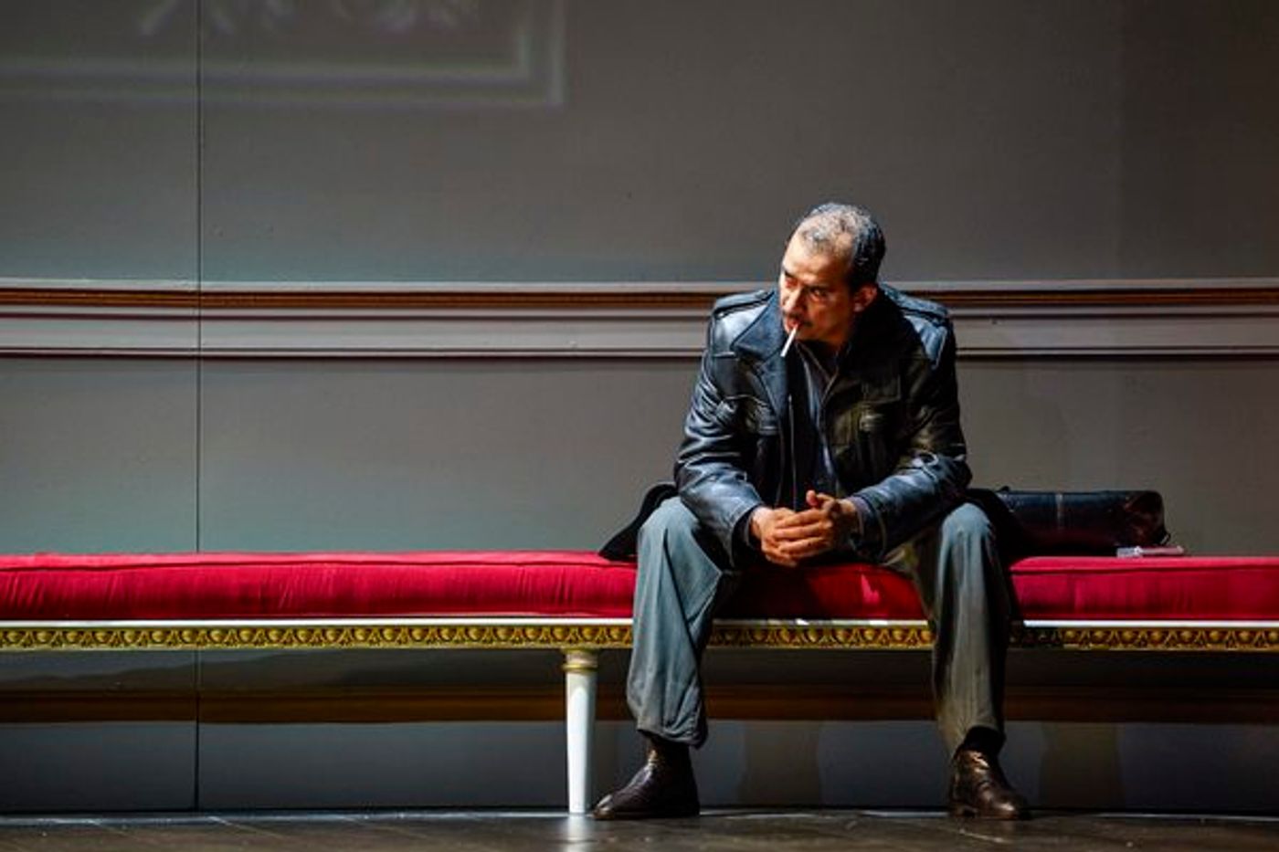 Photo Flash: First Look at OSLO at the National Theatre  Image