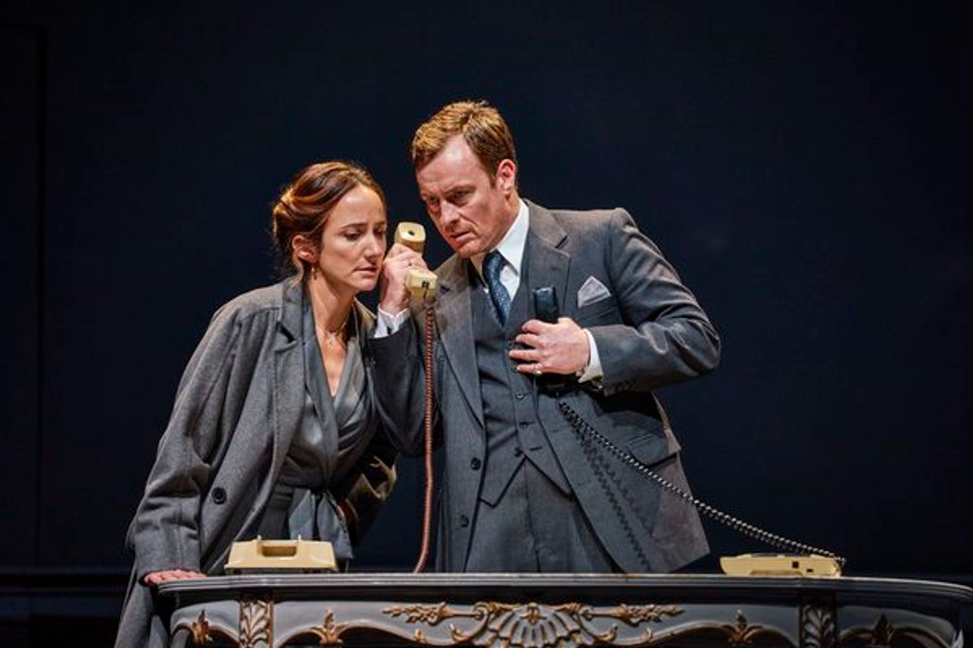Photo Flash: First Look at OSLO at the National Theatre  Image