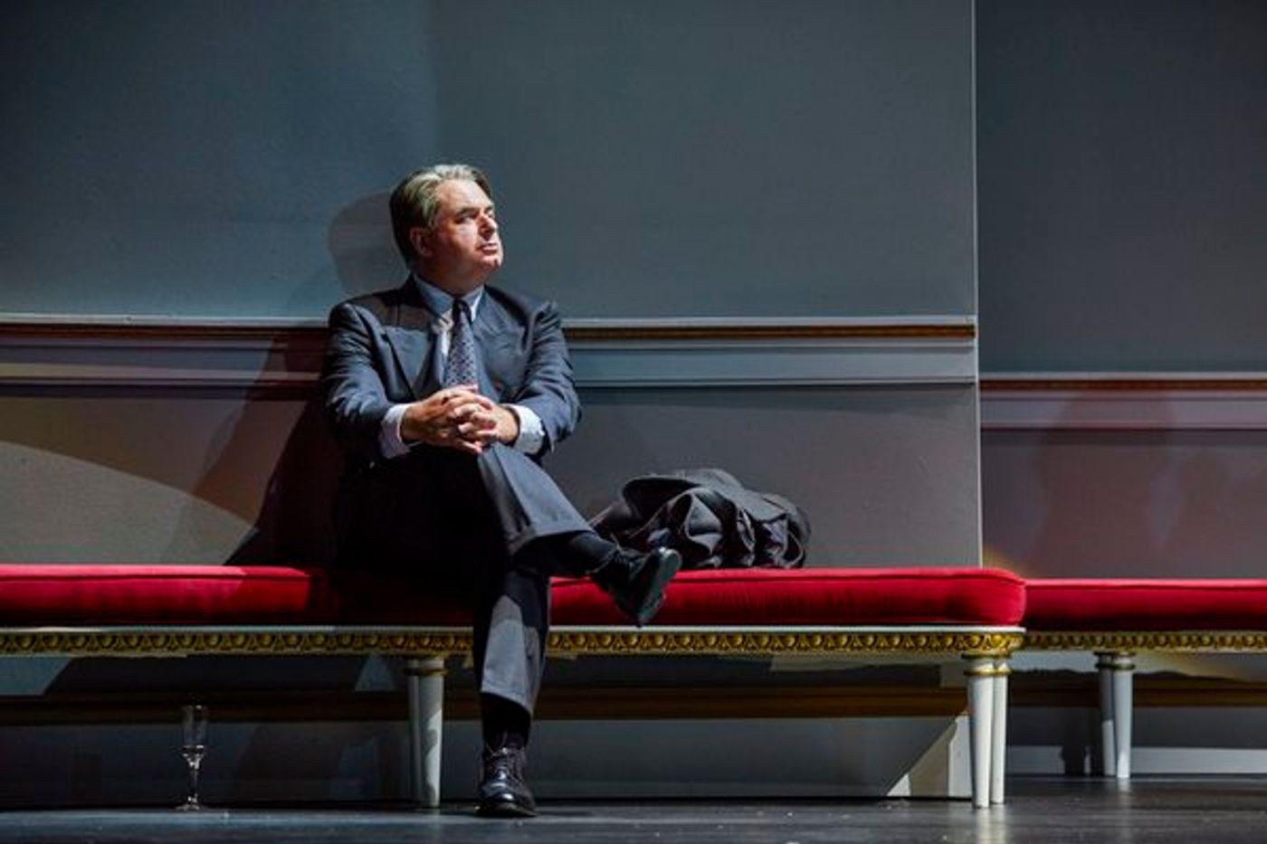 Photo Flash: First Look at OSLO at the National Theatre  Image