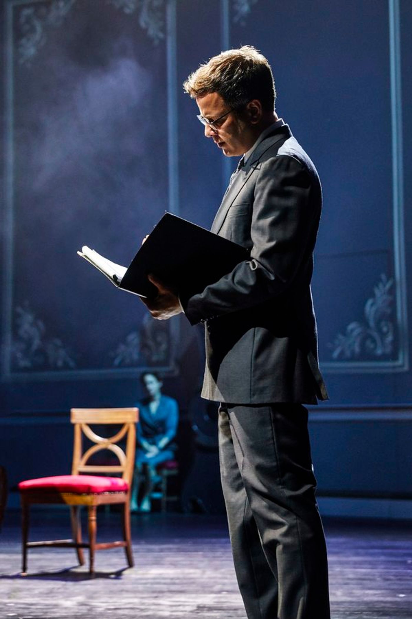 Photo Flash: First Look at OSLO at the National Theatre  Image