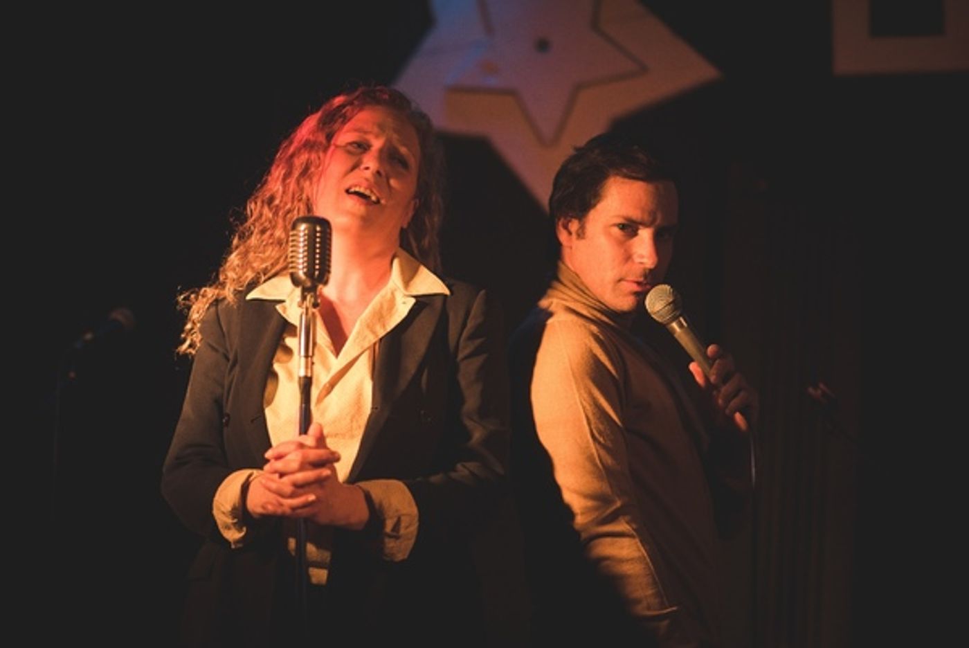 Photo Flash: Sneak Peek at RADIOPLAY at Ha'Hanut Theatre  Image