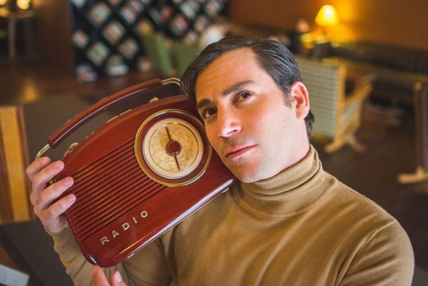 Photo Flash: Sneak Peek at RADIOPLAY at Ha'Hanut Theatre  Image