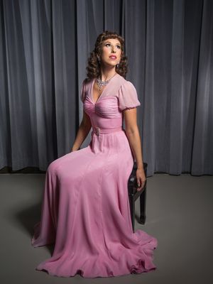 Sarah Rose Davis  Photo