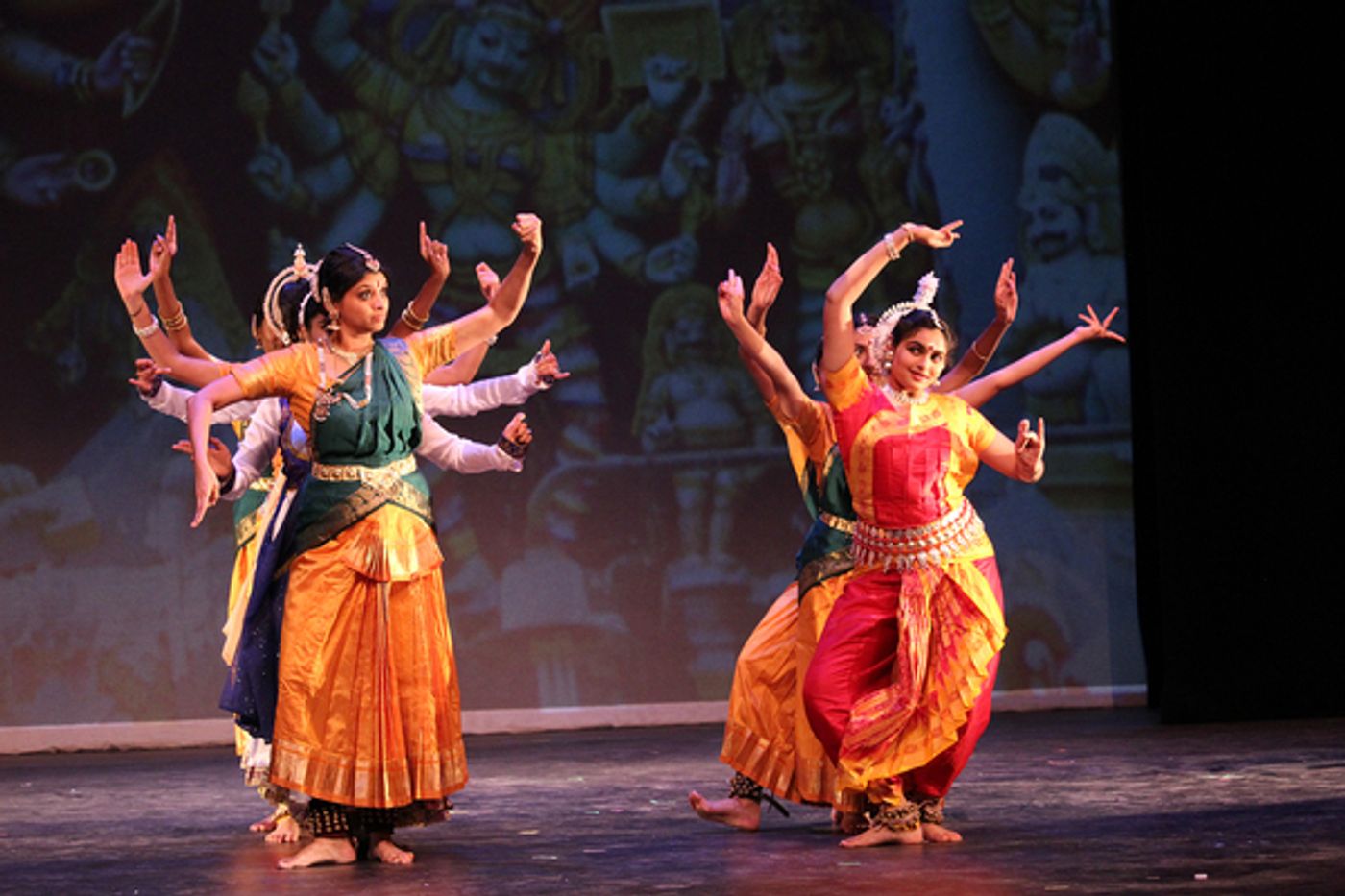 Photo Flash: MainStage Irving-Las Colinas Opens Season with RANG DE! COLOR ME INDIA!  Image