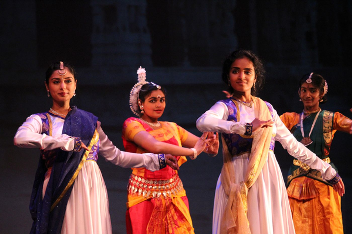 Photo Flash: MainStage Irving-Las Colinas Opens Season with RANG DE! COLOR ME INDIA!  Image